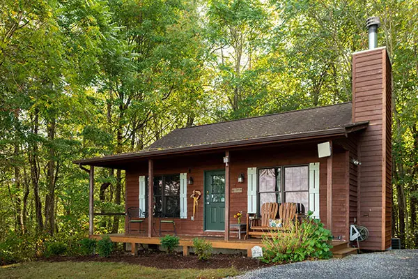 Shenandoah Valley Cabins in Virginia at Steeles Tavern Manor Bed and Breakfast