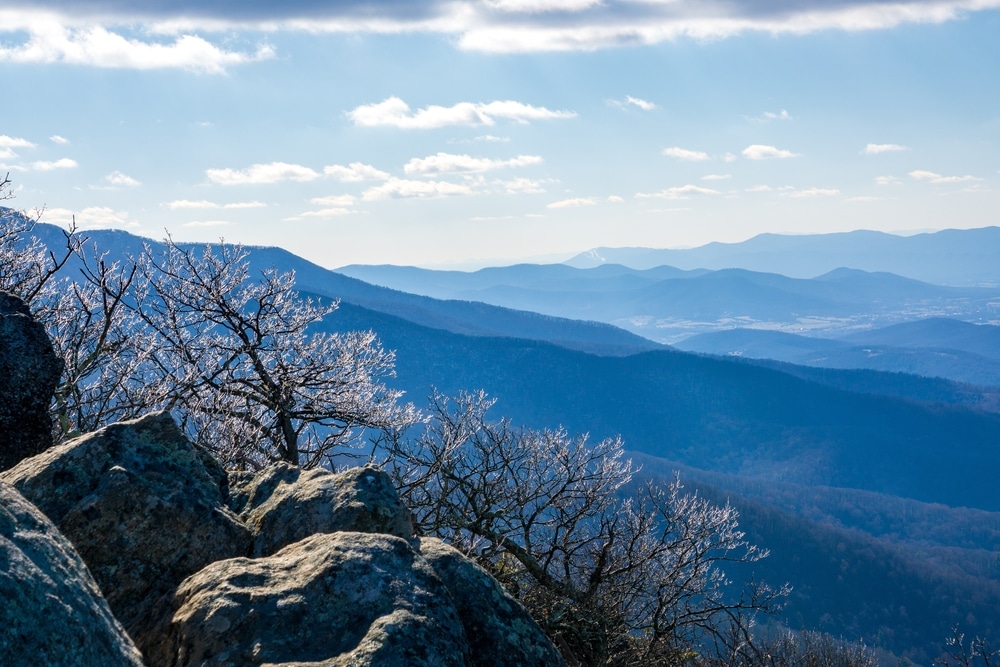 Hiking in the Blue RIdge Mountains - one of the best things to do in the Shenandoah Valley in the winter